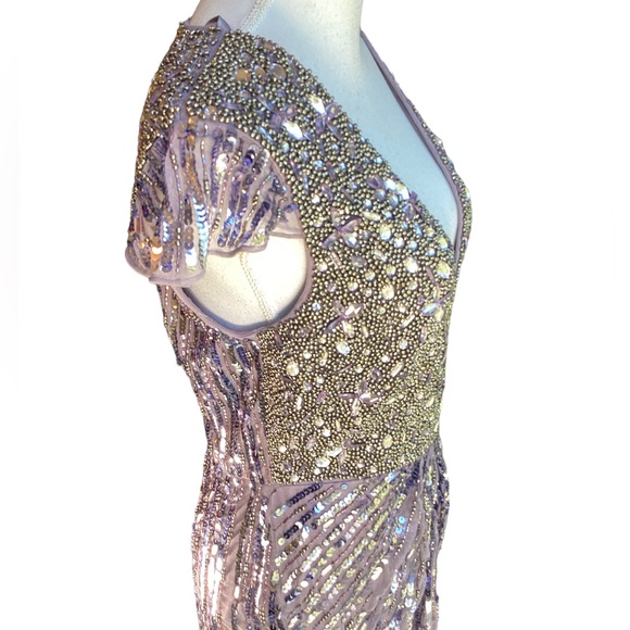 NWT Mac Duggal V Neck Cap Sleeve Hand Beaded Gown in Lavender B28 - Picture 10 of 17